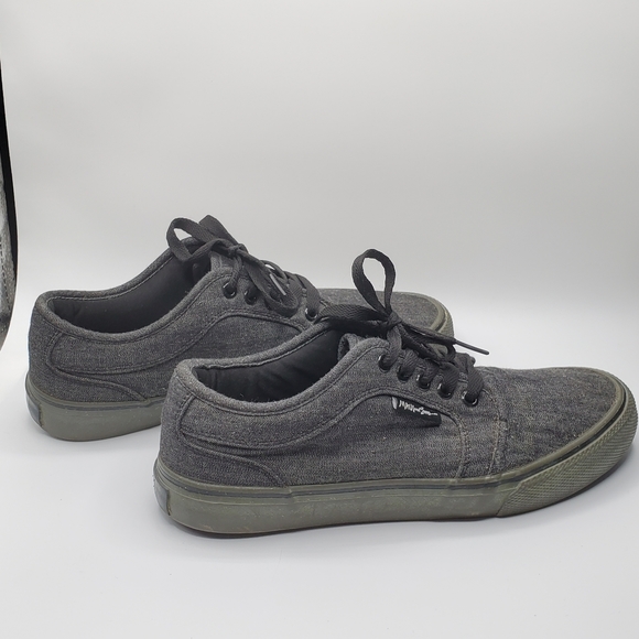 Maui and Sons skate shoe size 9 - Picture 8 of 12